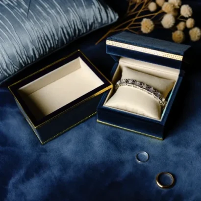 Custom Bracelet Boxes